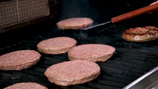 Barbecue Hamburger Cooked Open Fire Turned Meat Patties Ground Minced — Stock Video
