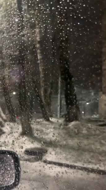 Regn Snö Droppar Glas Skytte Från Bilen Vintern Kväll Snöflingor — Stockvideo