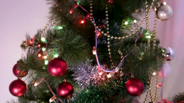 Weihnachtsbaumlichter Blinken Wechselnden Mustern Hochwertiges Filmmaterial — Stockvideo