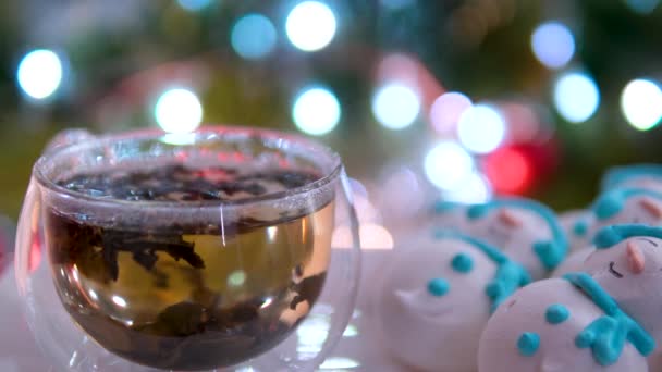 Sıcak Suda Çay Çiçeği Açmak Siyah Çay Yüksek Kalite Görüntü — Stok video