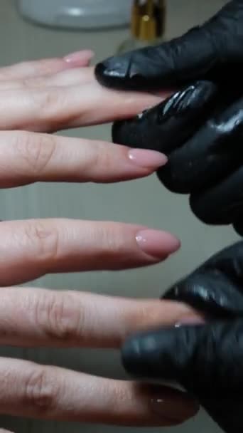Szczegóły Manicure Paznokci Przy Użyciu Pliku Lub Pędzla Piękny Proces — Wideo stockowe