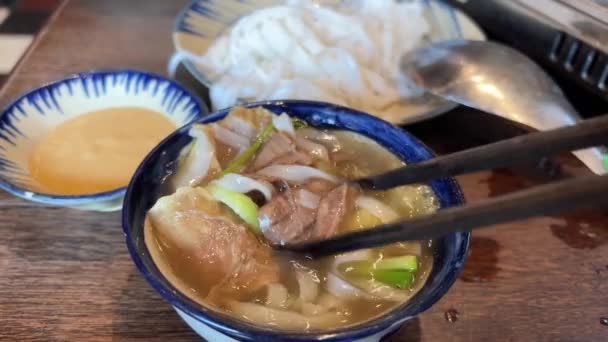 Wrząca Woda Garnku Suki Suki Yaki Warzywa Gorącej Zupie Chiński — Wideo stockowe