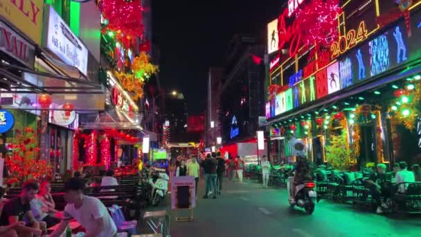 Άποψη Της Περιοχής Του Bui Vien Walking Street Είναι Μια — Αρχείο Βίντεο