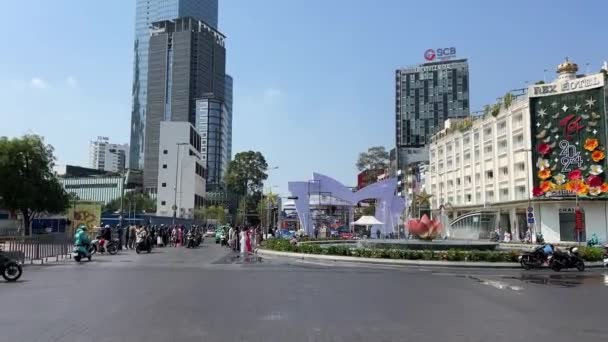 Minh Város Utcai Emberek Felismerhetetlenek Maszkok Élet Város Saigon Vietnamban — Stock videók