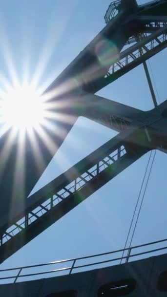 Vancouver City Lions Gate Bridge Forgalom Hegyek Park Summer Day — Stock videók