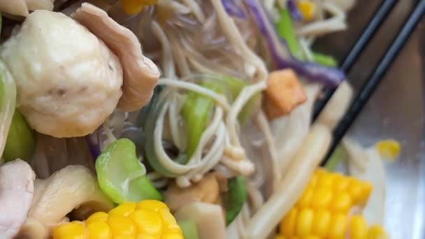 Ramen Leves Vietnam Főzés Miso Leves Finom Étel Zöldségekkel Hússal — Stock videók