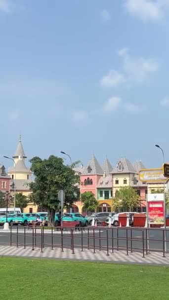 Vinwonders Phu Quoc Vietnam Palace Dream Central Vinders Theme Park — Stock video