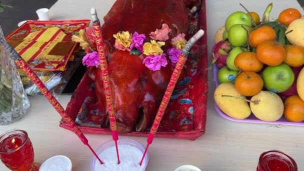 Balinese Babi Guling食物或烤乳猪 印尼食品越南棒被烧 高质量的4K镜头 — 图库视频影像
