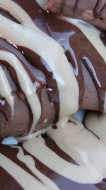 Closeup Banana Pavlova White Plate Merengue Cookies Chocolate Decoration High — Stock Video