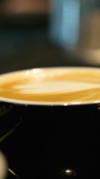 コーヒー バリスタ スローモアート コーヒー 高品質の4K映像 — ストック動画