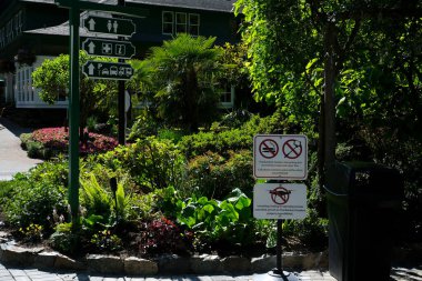 Victoria, British Columbia, Kanada Turistleri Butchart Gardens 'da. Yüksek kalite