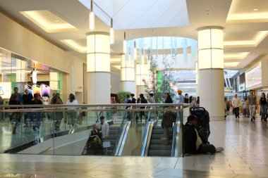 Metropolis Metropolis 'te British Columbia, Canada Burnaby 01.02.2024