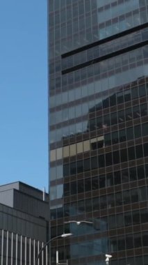 Vancouver Canada 06.06.2024 Şehir Merkezi Embankment, Microsoft, Dikey Video .