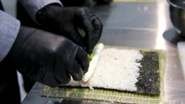 Yemek tarifi, adım adım suşi tempura. Yüksek kalite 4k görüntü