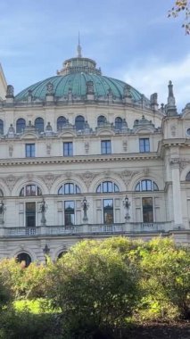 Krakow Tiyatrosu, 19. yüzyıl eklektik tiyatro ve opera binası. UNESCO Dünya Mirası Alanı.