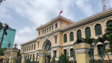 Ho Chi Minh şehrinin sokaklarında şehir dükkanlarındaki gerçek hayat Ho Chi Minh City Vietnam 'da 11.2024