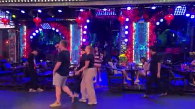 Akşam restoranı 2024 Vietnam Ho Chi Minh Şehri 12.12.2024