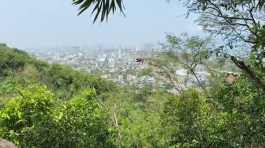 Danang şehrindeki mermer dağ mağarası. Vietnam
