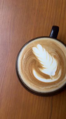 Servis, latte sanatı, kafeterya, kaşık ve Fransız rostosu ile konukseverlik ve endüstri. Yaratıcılık, içecek ve espresso ile boş, restoran veya kafe 