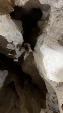 Danang şehrindeki mermer dağ mağarası. Vietnam