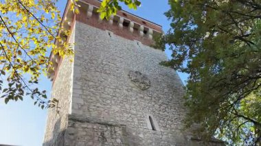 KrakOw, Polonya Saat yönünün tersine St. Florian Kapısı