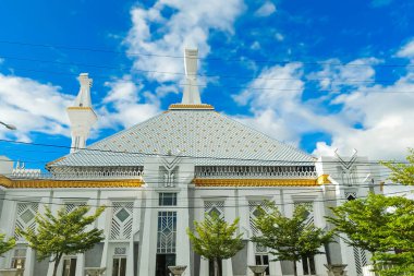 Şeyh Yusuf Gowa Parkı ve Cami manzarası, Güney Sulawesi, Endonezya