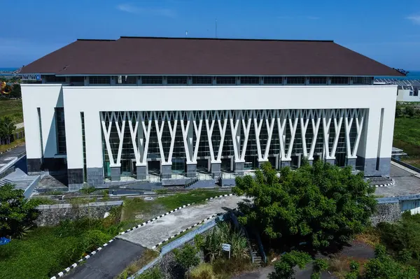 Stock image The city state palace of Makassar (Wisma Negara Makassar) front view