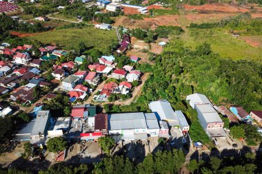 Sabahları komşu konut komplekslerinin manzarası