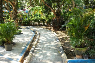 Gowa Turizm Parkı 'ndaki beton yol.