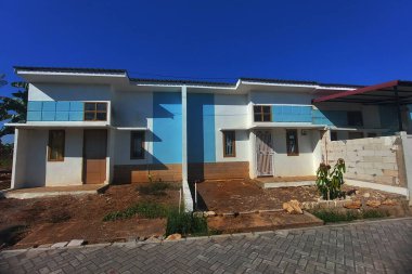 Zarif, kalıcı bir evin ön görüntüsü