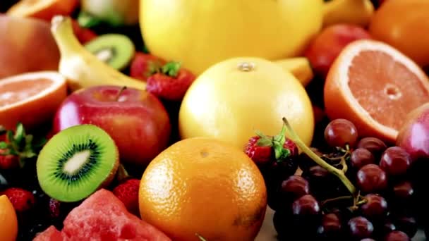 Mélange Légumes Frais Ingrédients Alimentaires Sains Tranches Légumes Mélangés Tomates — Video