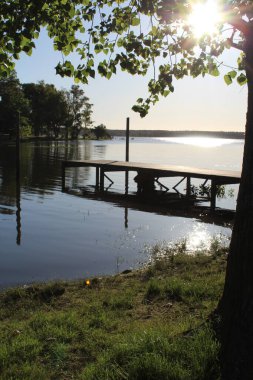 Güzel göl manzarası