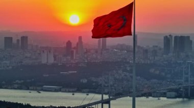 İstanbul şehrinin hava manzarası, hindi