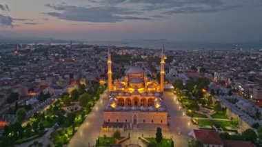 İstanbul şehrinin hava manzarası, hindi