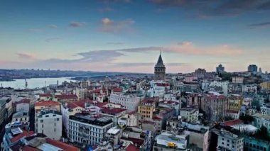 İstanbul şehrinin hava manzarası, hindi