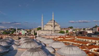 Galata Camii ve Altın Boynuz manzarası, İstanbul. hindi.