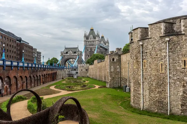 Birleşik Krallık 'ın başkenti, Londra şehri, sokak manzarası ve mimarisi