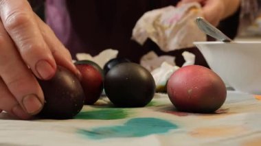 Çoklu Renkli Paskalya Yumurtaları videosu. Yüksek kalite 4k görüntü