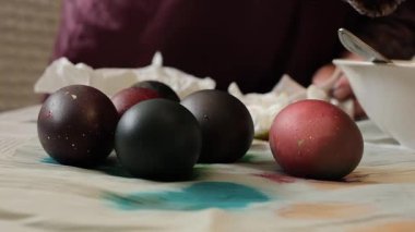 Çoklu Renkli Paskalya Yumurtaları videosu. Yüksek kalite 4k görüntü