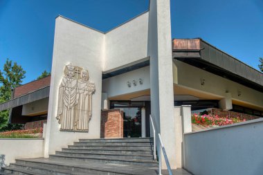 Azizler Kilisesi Cyril ve Methodius, Radenci 14 Şubat 1977 'de kuruldu..