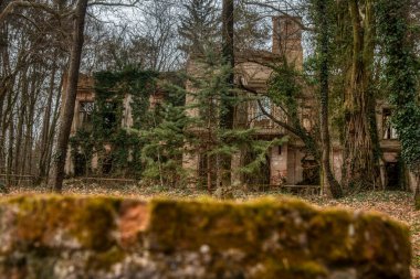 Slovenya 'nın Eski Ünlü Yeri Matzenau' nun Rzuinleri