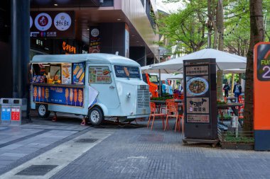 Taipei, Tayvan 28 Mart 2024 Taipei 'de yemek kamyonu