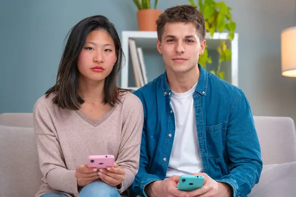 Close Angry Young Multiracial Man Woman Cell Phone Posing Looking — Stock Photo, Image