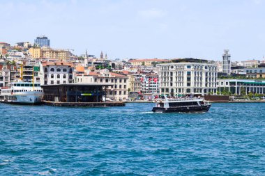 İstanbul Boğazı veya Boğazı 'ndan geçen feribot yolcuları
