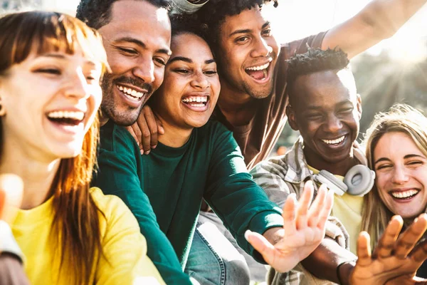 Group Happy Friends Having Fun Together Walking City Street — Stock Photo, Image