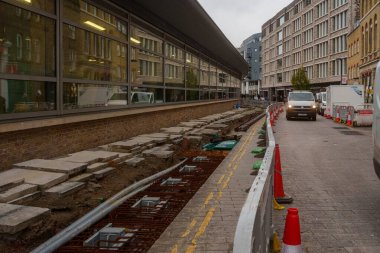 Londra / İngiltere; 07 Kasım 2023: Farringdon Road for Emergency Gas Works 'ün Acil Kapanışı