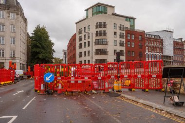 Londra / İngiltere; 7 Kasım 2023: Farringdon Road, Londra 'da acil gaz işlemleri yapılıyor