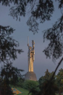 Ukrayna 'daki büyük savaş anıtı, Kiev.