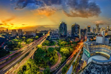 Jakarta resmi olarak Endonezya 'nın başkenti olan Jakarta' nın başkentidir. Jakarta, Endonezya 'nın ekonomi, kültür ve siyasetinin merkezidir. 22 05 2023