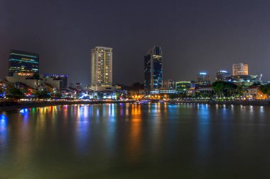 Singapur, resmi adıyla Singapur Cumhuriyeti, Güneydoğu Asya 'da bulunan bir ada ülkesidir. 23 05 2023